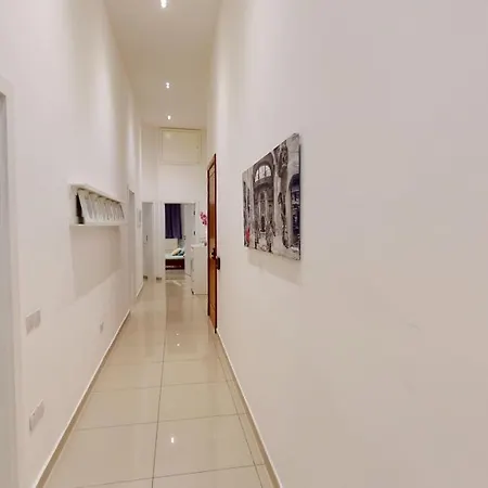 Spacious 3 Bedroom Maisonette Sliema