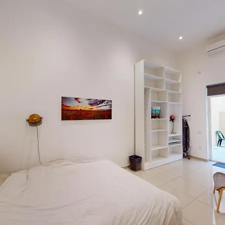 Apartament Spacious 3 Bedroom Maisonette Sliema